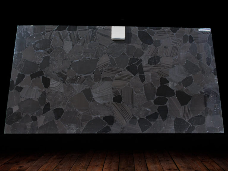 Black-obsidian-26910