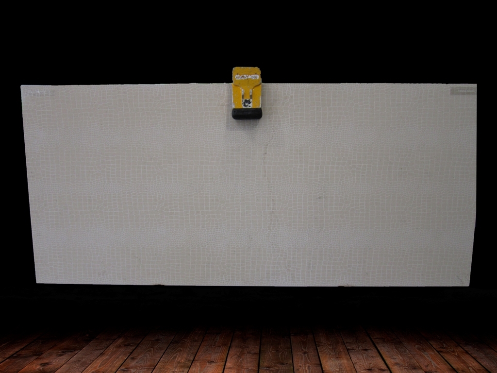 CREMA CHAMPAGNE LIMESTONE CROCO DESIGN HONED MARBLE