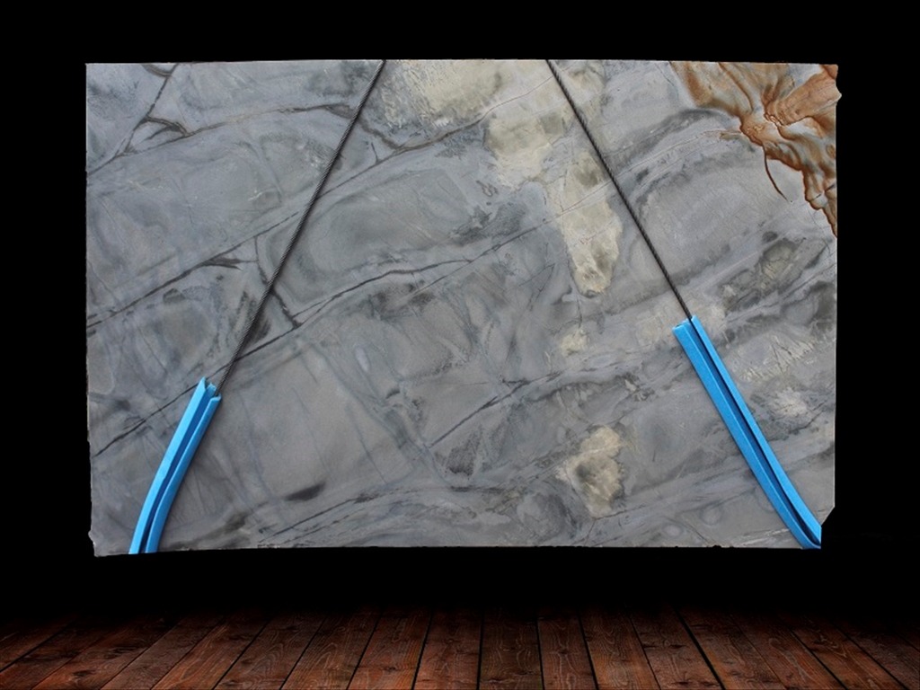 NUVOLATO QUARTZITE HONED