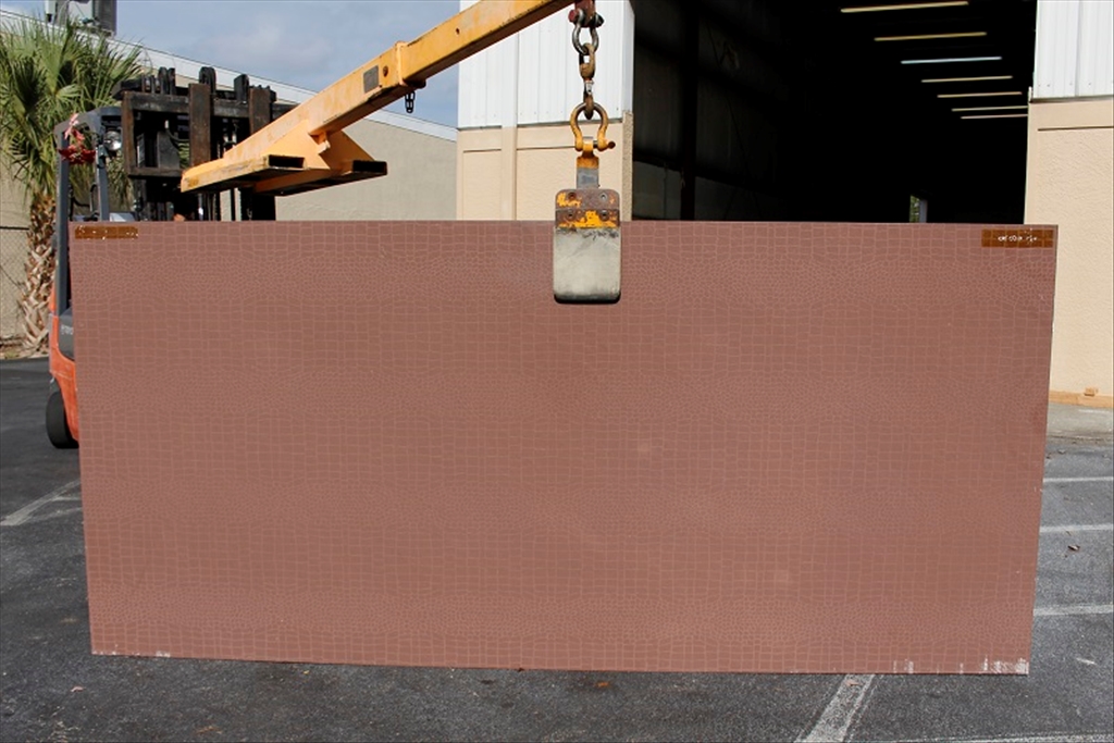 BURGANDY CROCO DESIGN LEATHER QUARTZITE