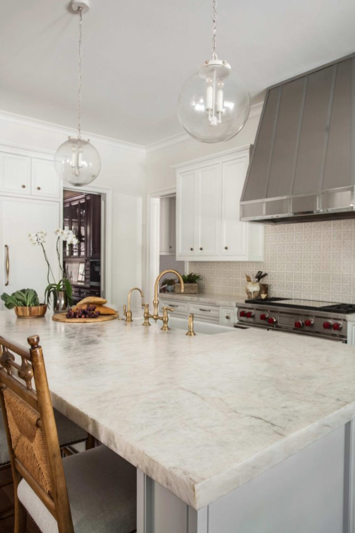 Rustic Bianco Quartzite Dream Kitchen