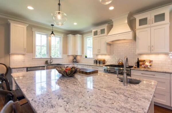 Bianco Antico Scuro Granite Kitchen1