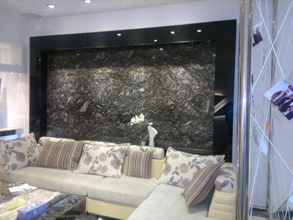 Cianitus Granite Wall