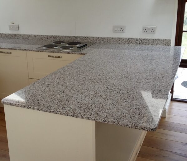 Forest Snow Silestone Quartz Kitchen1