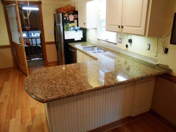 Giallo Vicenza Granite Kitchen