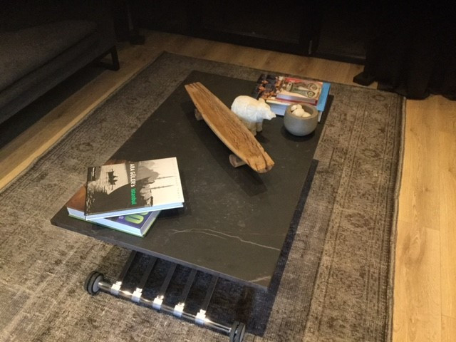 Kelya Countertop Table