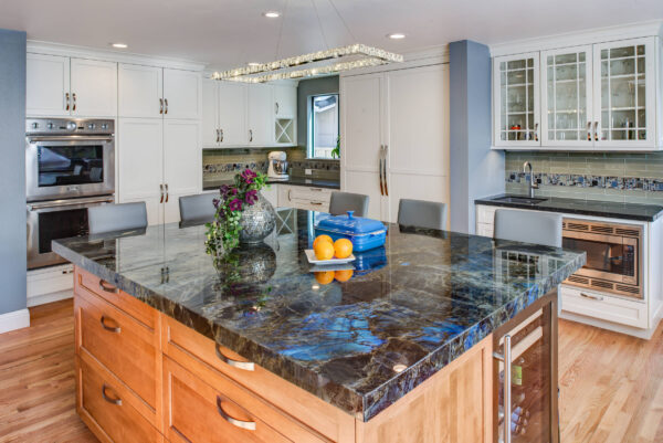 Lemurian Supreme Granite Kitchen1