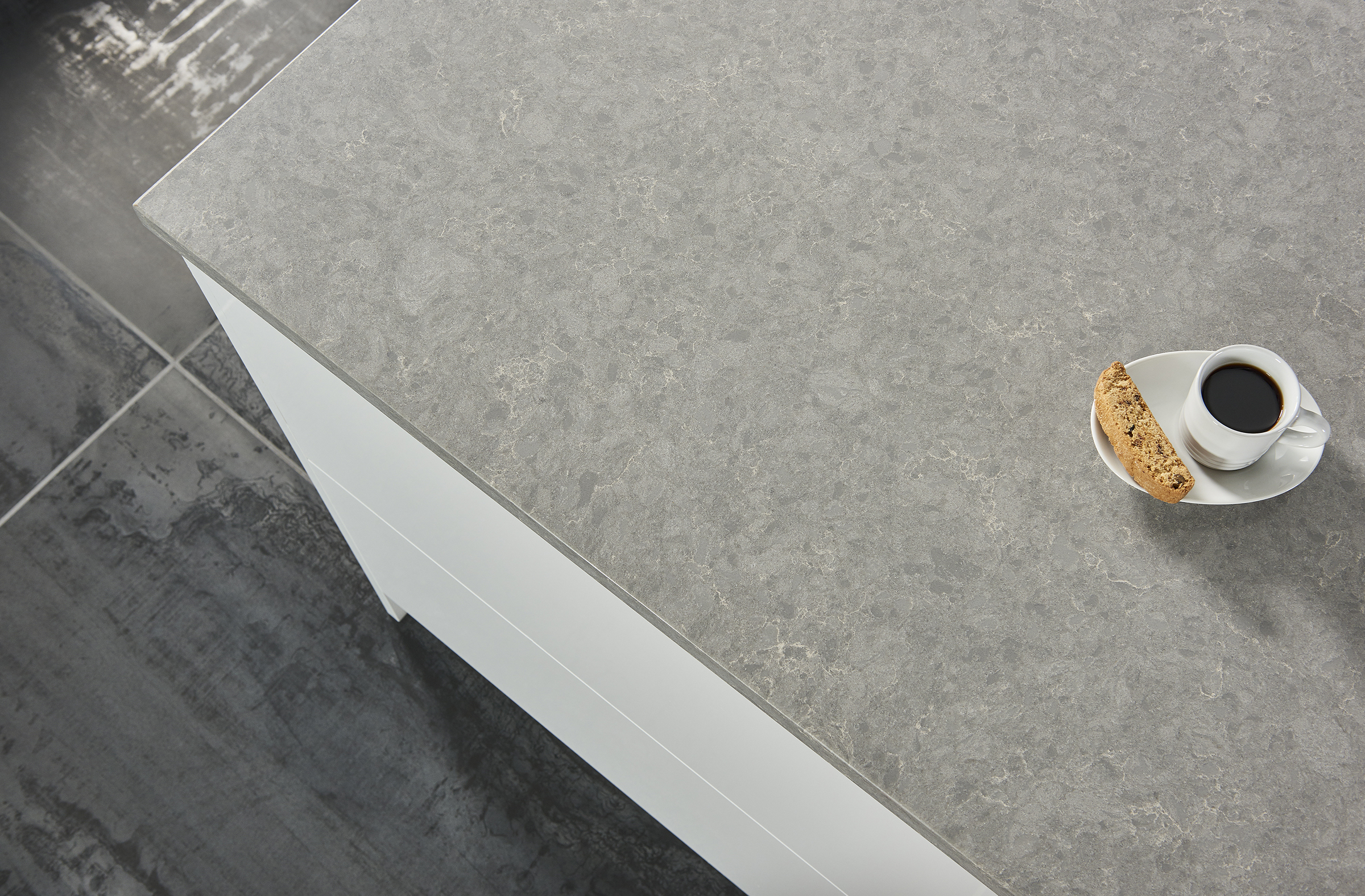 Lento LG Viatera Quartz Kitchen Countertops