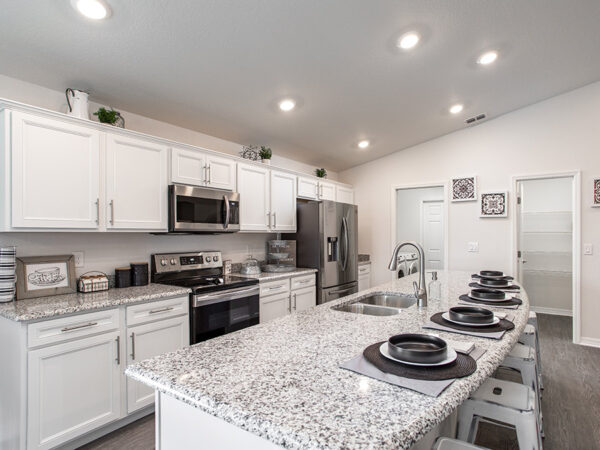 Peppered Ash Granite Kitchen 1