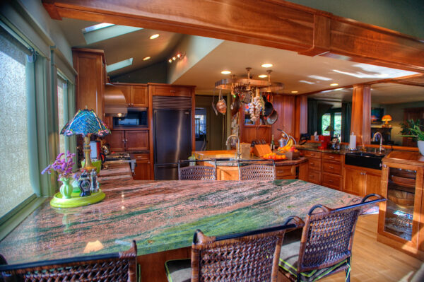 Verde Fuoco Granite Kitchen1