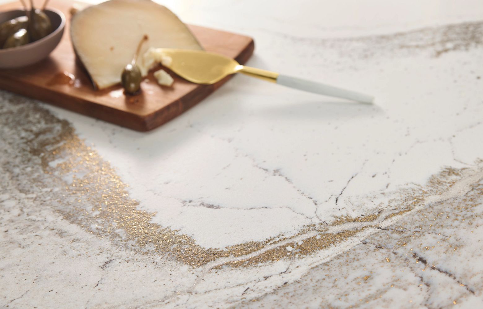Cambria Windsor Brass Satin Ridge Quartz - Image 2
